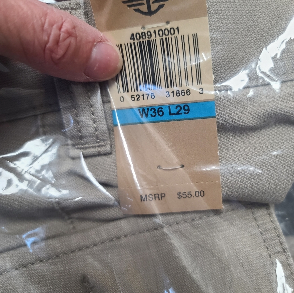 2 Brand New Pair Of Dockers Relaxed Fit Straight Leg Pants Size 36 X 29 - Picture 2 of 4